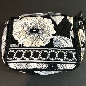 Vera Bradley Camellia Cosmetic Bag Travel Hanging Black White Floral Handle